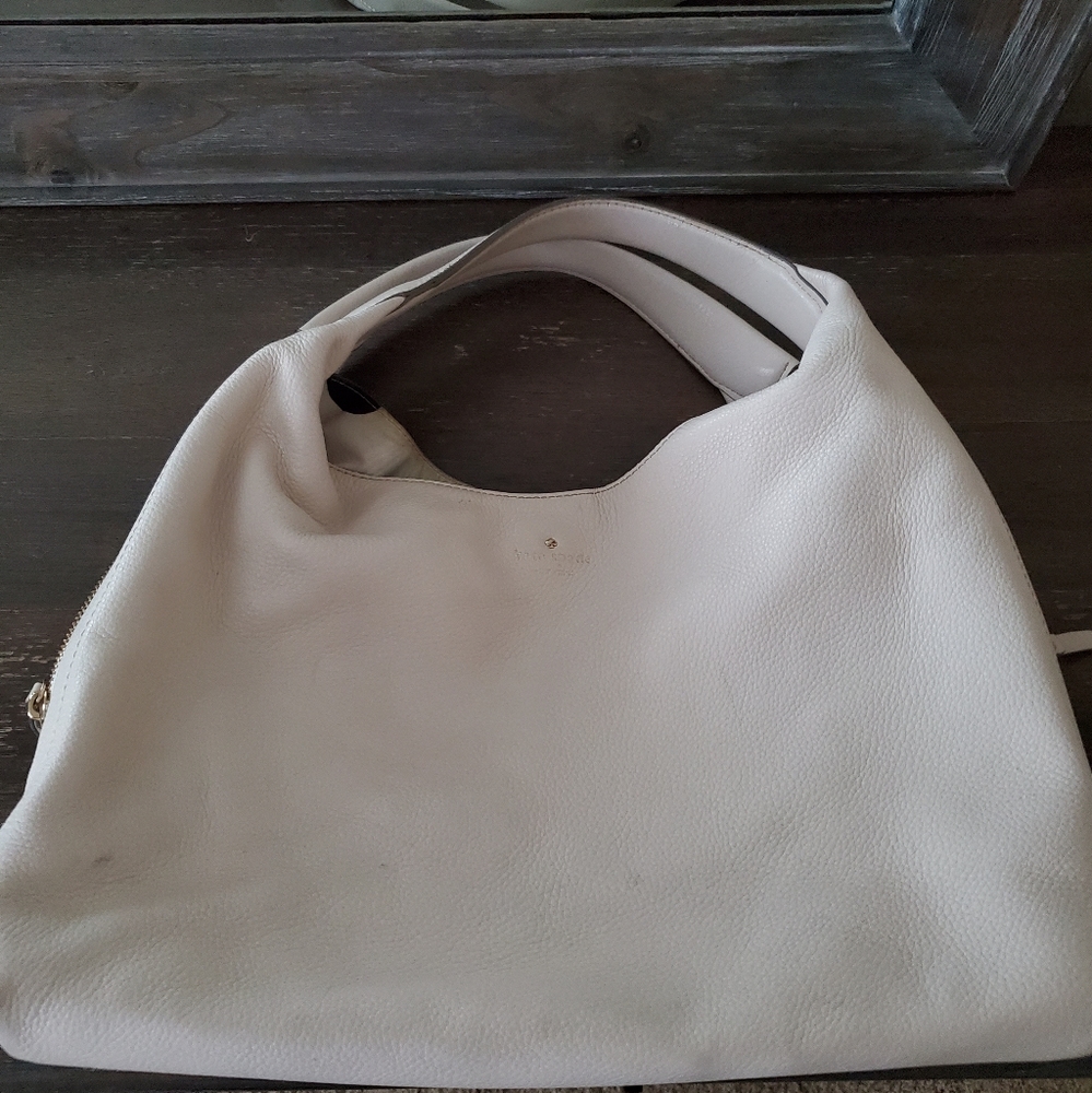 Kati Spade expandable side zip bag,  comes with dust bag